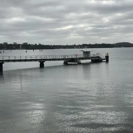 Strandnahe 3-zimmer Direkt Am Yachthafen Appartement *